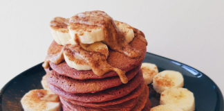 Receita de panquecas de aveia e banana